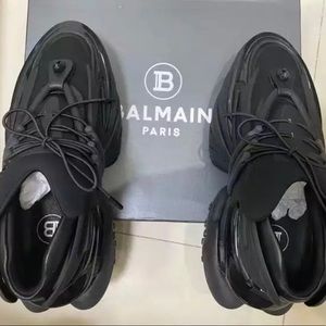 COPY - Balmain Unicorn